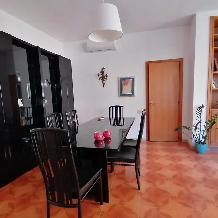 Apartment La Lantana