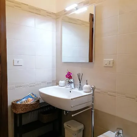 La Lantana Apartment *